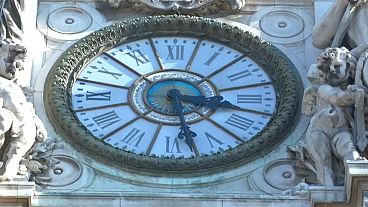 Hora de inverno começa na madrugada de domingo