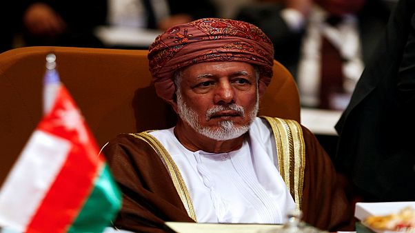 وزير خارجية عمان: "إسرائيل دولة موجودة وحان الوقت لمعاملتها بالمثل" وزير خارجية عمان: "إسرائيل دولة موجودة وحان الوقت لمعاملتها بالمثل"