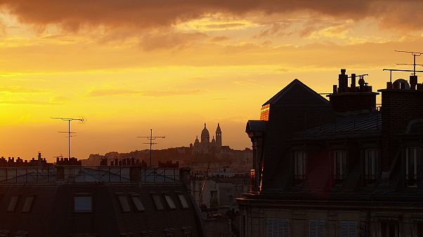 Airbnb in Paris: Mieterin muss 46.000 € zurückzahlen - und wird ausgewiesen Airbnb in Paris: Mieterin muss 46.000 € zurückzahlen - und wird ausgewiesen