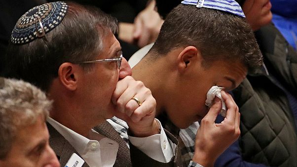 Pittsburgh: Rabbi mahnt Politiker zu weniger "Worten des Hasses" Pittsburgh: Rabbi mahnt Politiker zu weniger "Worten des Hasses"