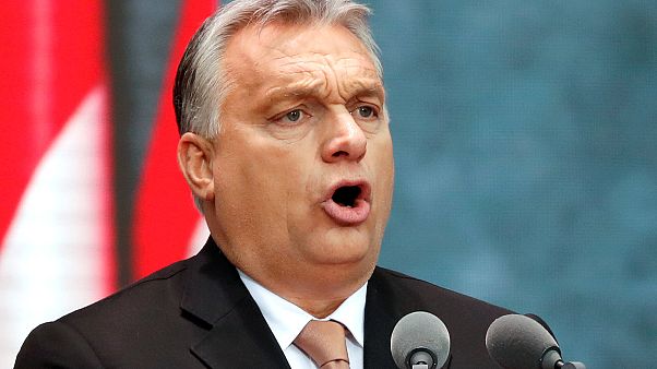 Relatório de comissão do Parlamento Europeu recomenda a ativação do artigo 7.º do Tratado da UE Relatório de comissão do Parlamento Europeu recomenda a ativação do artigo 7.º do Tratado da UE