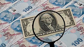 Dolar Türk Lirası karşısında son 2,5 ayın en düşük seviyesini gördü