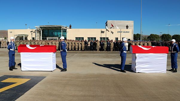 Donarak ölen askerlerle ilgili kıyafet açıklaması: Eksi 40'a kadar dayanıklı Donarak ölen askerlerle ilgili kıyafet açıklaması: Eksi 40'a kadar dayanıklı