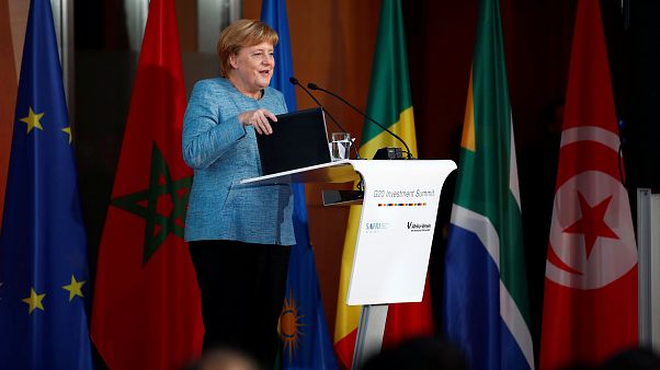 Merkel verspricht zusätzliche Investitionen für Afrika Merkel verspricht zusätzliche Investitionen für Afrika