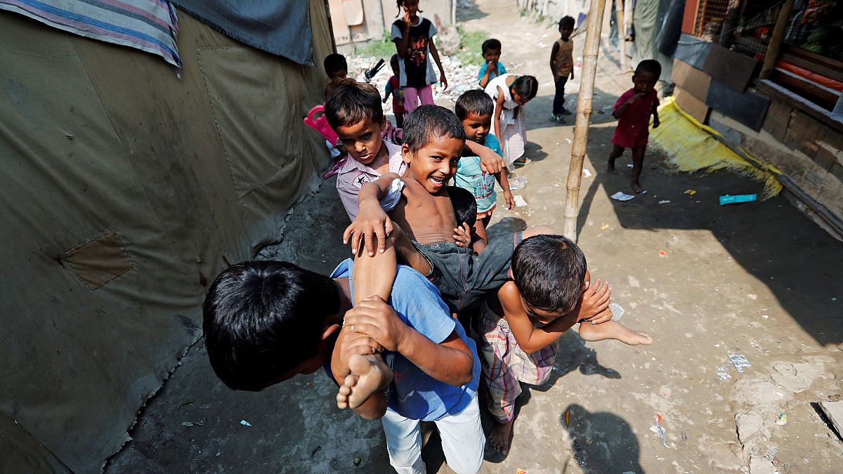 Rohinyalı sığınmacıların bir kısmı da Hindistan'daki kamplarda kalıyor