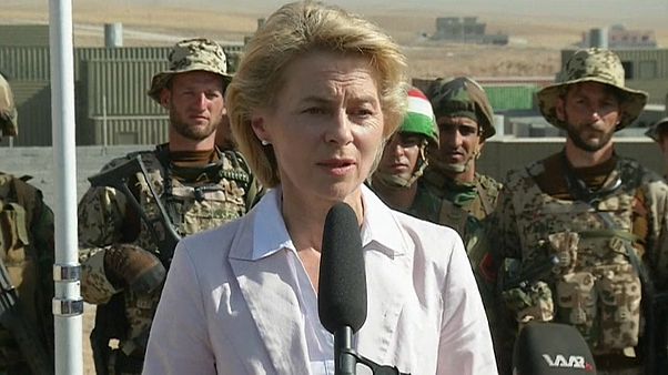 Bundeswehr-Ausstattung in der Kritik: Von der Leyen hält dagegen Bundeswehr-Ausstattung in der Kritik: Von der Leyen hält dagegen