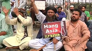 تظاهرات گسترده اسلام‌گرایان در پاکستان؛ «آسیه بی‌بی را دار بزنید»