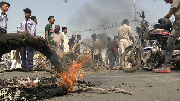 Pakistan'da İslam'a hakaret davasında çıkan karara tepkiler büyüyor Pakistan'da İslam'a hakaret davasında çıkan karara tepkiler büyüyor
