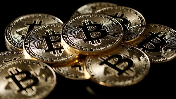 بتكوين تواصل انخفاضها وتخسر 30% في أسبوع بتكوين تواصل انخفاضها وتخسر 30% في أسبوع