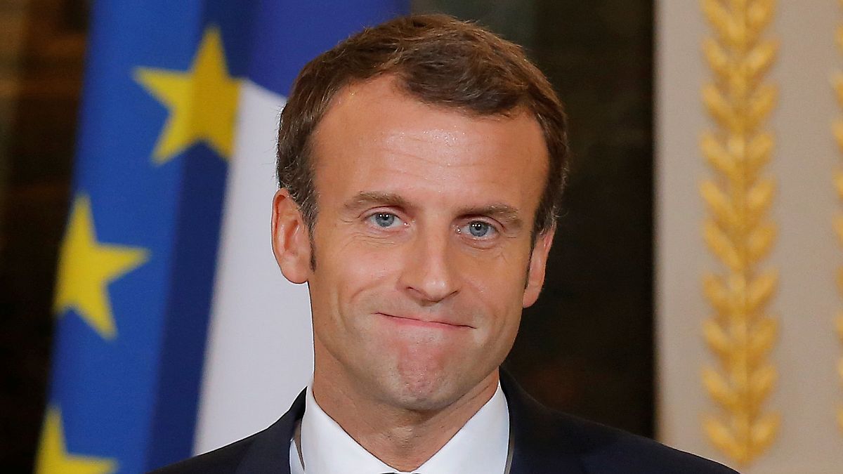 Soha nem volt ilyen rossz Macron megítélése Franciaországban