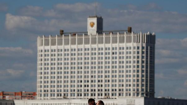 На "майские указы" Путина потратят почти 26 трлн рублей На "майские указы" Путина потратят почти 26 трлн рублей
