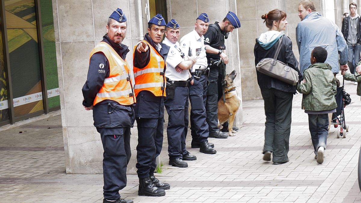 Belçikalı polisler hükümeti protesto için 2 hafta boyunca ceza kesmeyecek