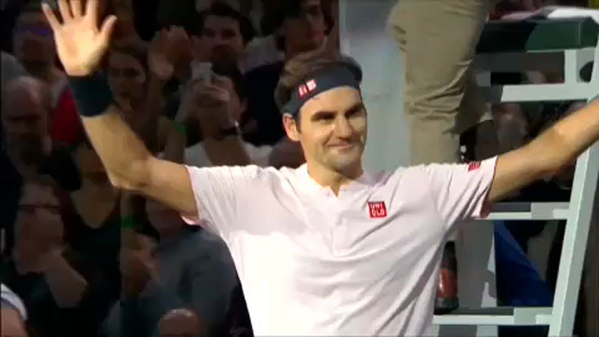 Federer negyeddöntős Párizsban