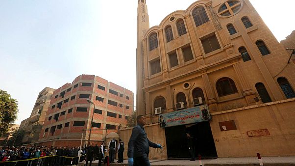 Mısır'da Kıptilere yönelik silahlı saldırı: 7 ölü, 14 yaralı Mısır'da Kıptilere yönelik silahlı saldırı: 7 ölü, 14 yaralı