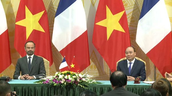Fransa, Vietnam’a 5,7 milyar euro değerinde 50 Airbus uçağı satacak Fransa, Vietnam’a 5,7 milyar euro değerinde 50 Airbus uçağı satacak