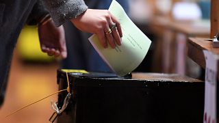 Nova Caledónia vota em referendo sobre independência