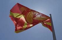 ΠΓΔΜ: Ενέκρινε η κυβέρνηση τις συνταγματικές τροποποιήσεις