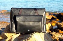 Video | Mültecilerin umut botlarından moda yarattılar