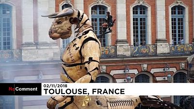 Giant mechanical creatures stroll through France's Toulouse