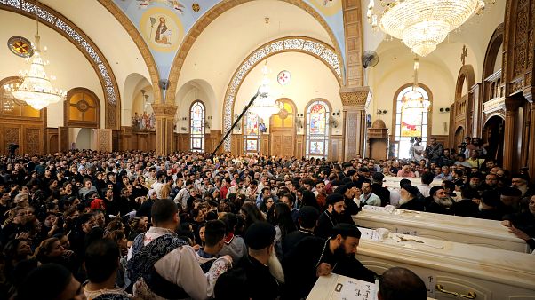 Mısır'da kilise saldırısının ardından 19 militan öldürüldü Mısır'da kilise saldırısının ardından 19 militan öldürüldü