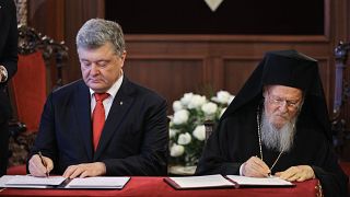 Υπογραφή μνημονίου συνεργασίας Ποροσένκο-Βαρθολομαίου