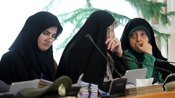 هیات دولت لایحه اصلاح قانون تابعیت فرزندان دارای مادر ایرانی و پدر خارجی را تصویب کرد هیات دولت لایحه اصلاح قانون تابعیت فرزندان دارای مادر ایرانی و پدر خارجی را تصویب کرد