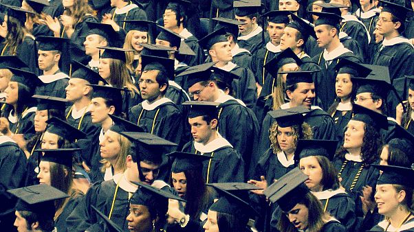 Şirketler artık diplomadan çok 'iş yeteneklerine' önem veriyor Şirketler artık diplomadan çok 'iş yeteneklerine' önem veriyor