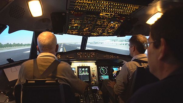 Training Europe's future pilots Training Europe's future pilots