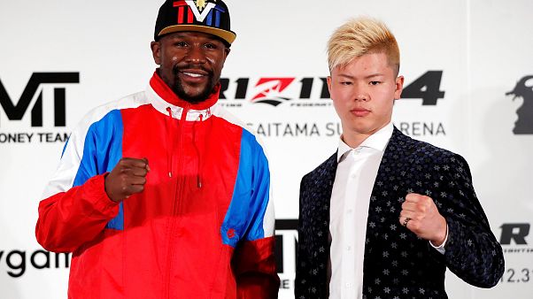 Mayweather visszatér Mayweather visszatér