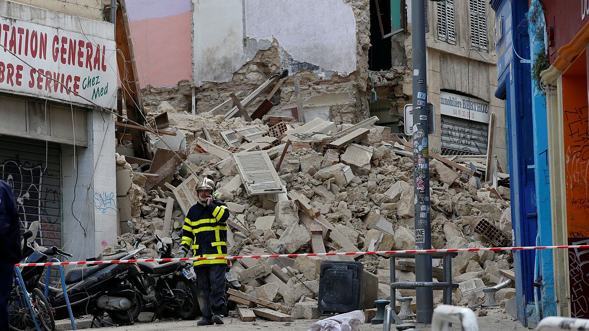 Zwei Häuser in Marseille eingestürzt