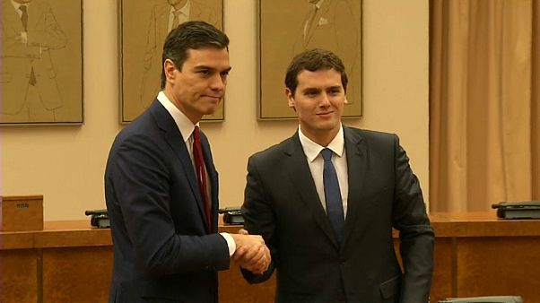 Un sondeo revela que es posible una coalición entre PSOE y Ciudadanos Un sondeo revela que es posible una coalición entre PSOE y Ciudadanos