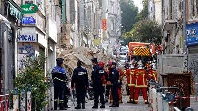 Marseille buildings collapse injures two people