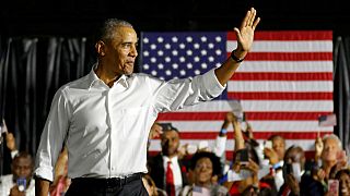 أوباما داعياً الأمريكيين للانتخاب: "شخصية هذا البلد مرهونة بورقة الاقتراع"