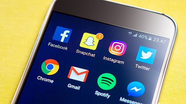 ABD'deki kritik seçim öncesi Facebook 115 'şüpheli' hesap kapattı ABD'deki kritik seçim öncesi Facebook 115 'şüpheli' hesap kapattı
