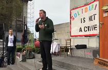 'Solidarity is not a crime', Brussels demo for migrant hosts