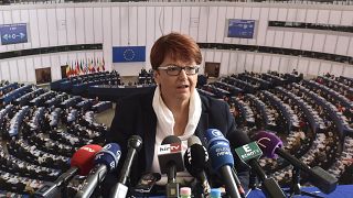 Az illetékes EP-bizottság elnöke meglepőnek nevezte az Elios nyomozás megszüntetését