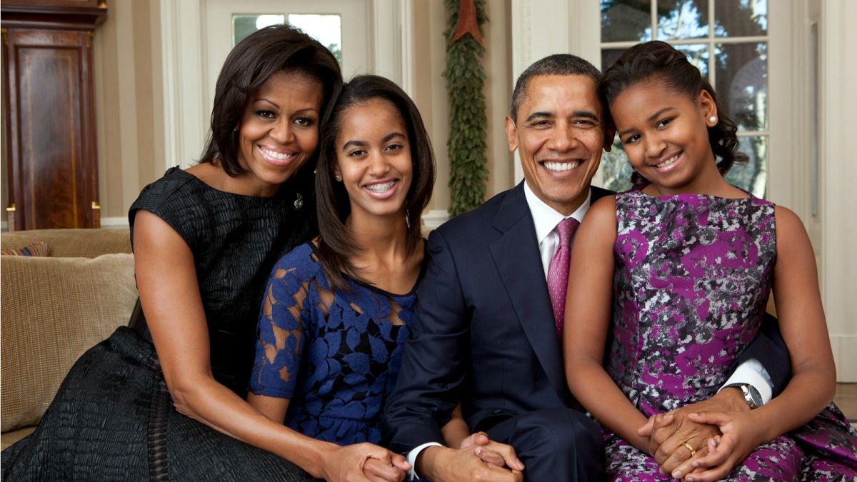 بعيدا عن الانتخابات: ما هي ثروة أوباما وزوجته ومن أين تأتي وكيف تُصرَف؟