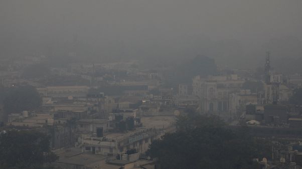 Ινδία: Σε επίπεδα ρεκόρ η ατμοσφαιρική ρύπανση Ινδία: Σε επίπεδα ρεκόρ η ατμοσφαιρική ρύπανση