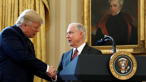 Trump force son ministre de la Justice à démissionner Trump force son ministre de la Justice à démissionner