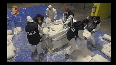 Genova: 270kg di eroina sequestrati in un container al porto