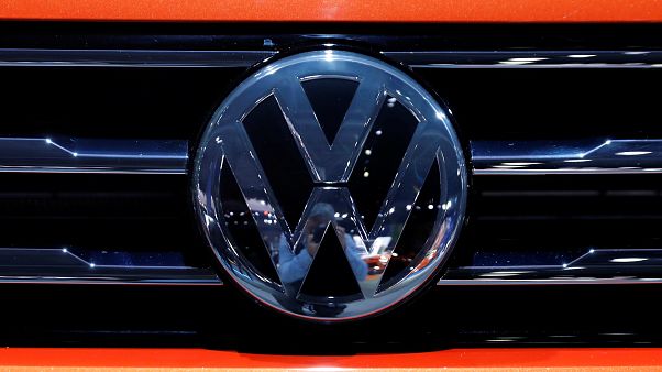 Tesla'ya rakip olmak isteyen Volkswagen üretiminin bir kısmını Türkiye'ye aktarabilir Tesla'ya rakip olmak isteyen Volkswagen üretiminin bir kısmını Türkiye'ye aktarabilir