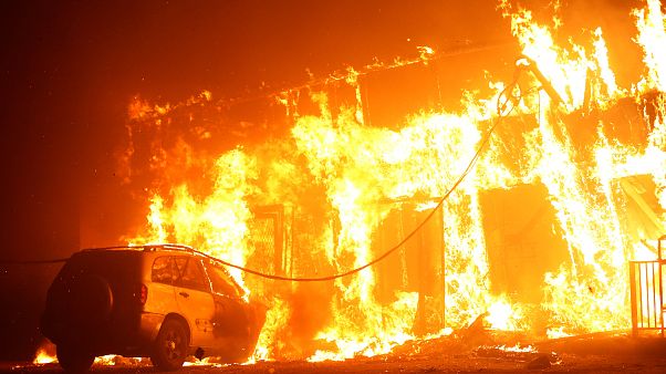 Un incendio arrasa la localidad de Paradise Un incendio arrasa la localidad de Paradise
