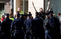 پلیس فرانسه مردی را به دلیل اهانت به رئیس جمهوری بازداشت کرد