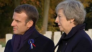 May e Macron prestam homenagem aos soldados mortos na Grande Guerra