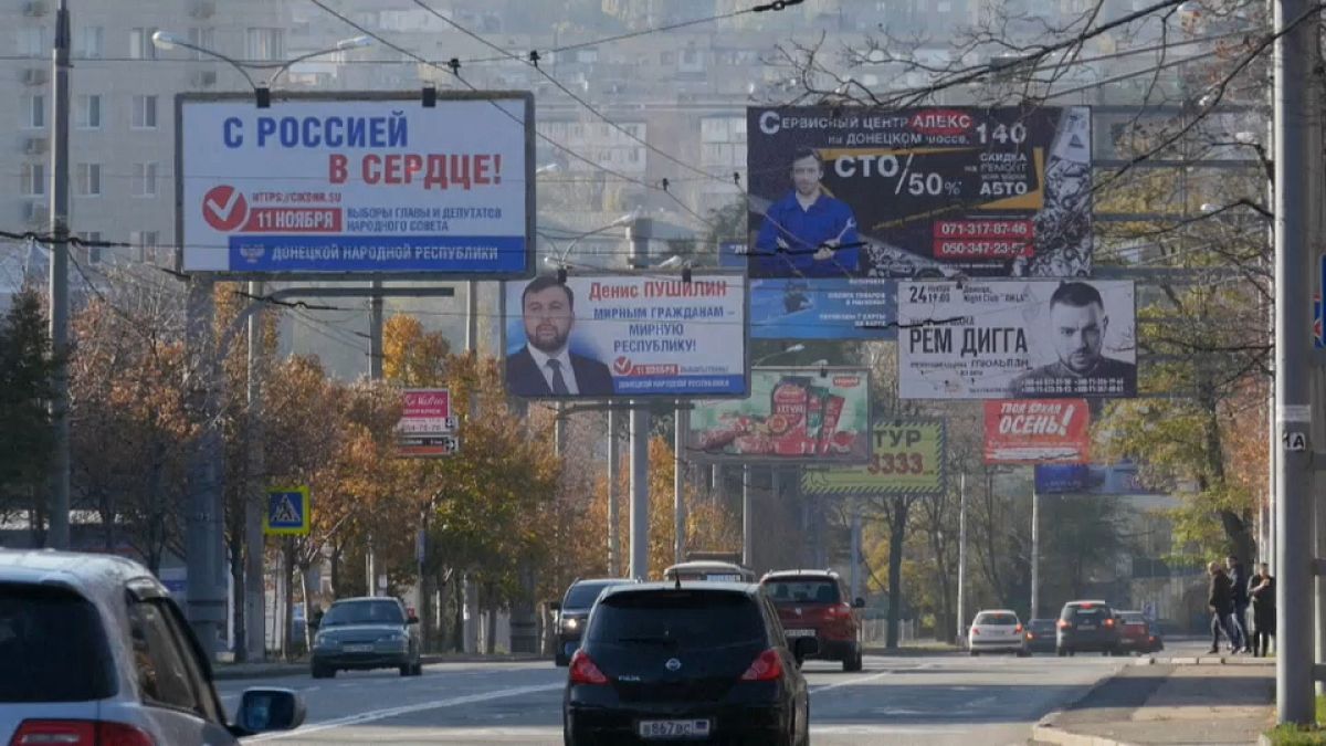 Донецк и Луганск готовятся к выборам, Киев протестует
