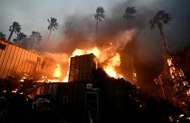 Kόλαση φωτιάς στην Καλιφόρνια 
