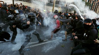 Βαρκελώνη: Νέες συγκρούσεις μεταξύ αστυνομίας και διαδηλωτών