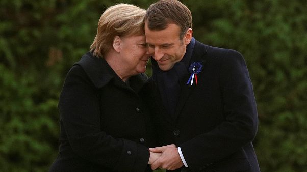 Merkel e Macron na cerimónia do centenário do armistício Merkel e Macron na cerimónia do centenário do armistício