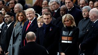 Sagen die Blicke alles? 5 Tweets zu Putin und Trump in Paris