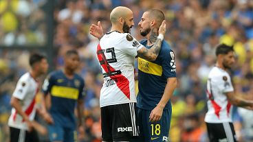 Boca e River adiam decisão na final do século para o Monumental